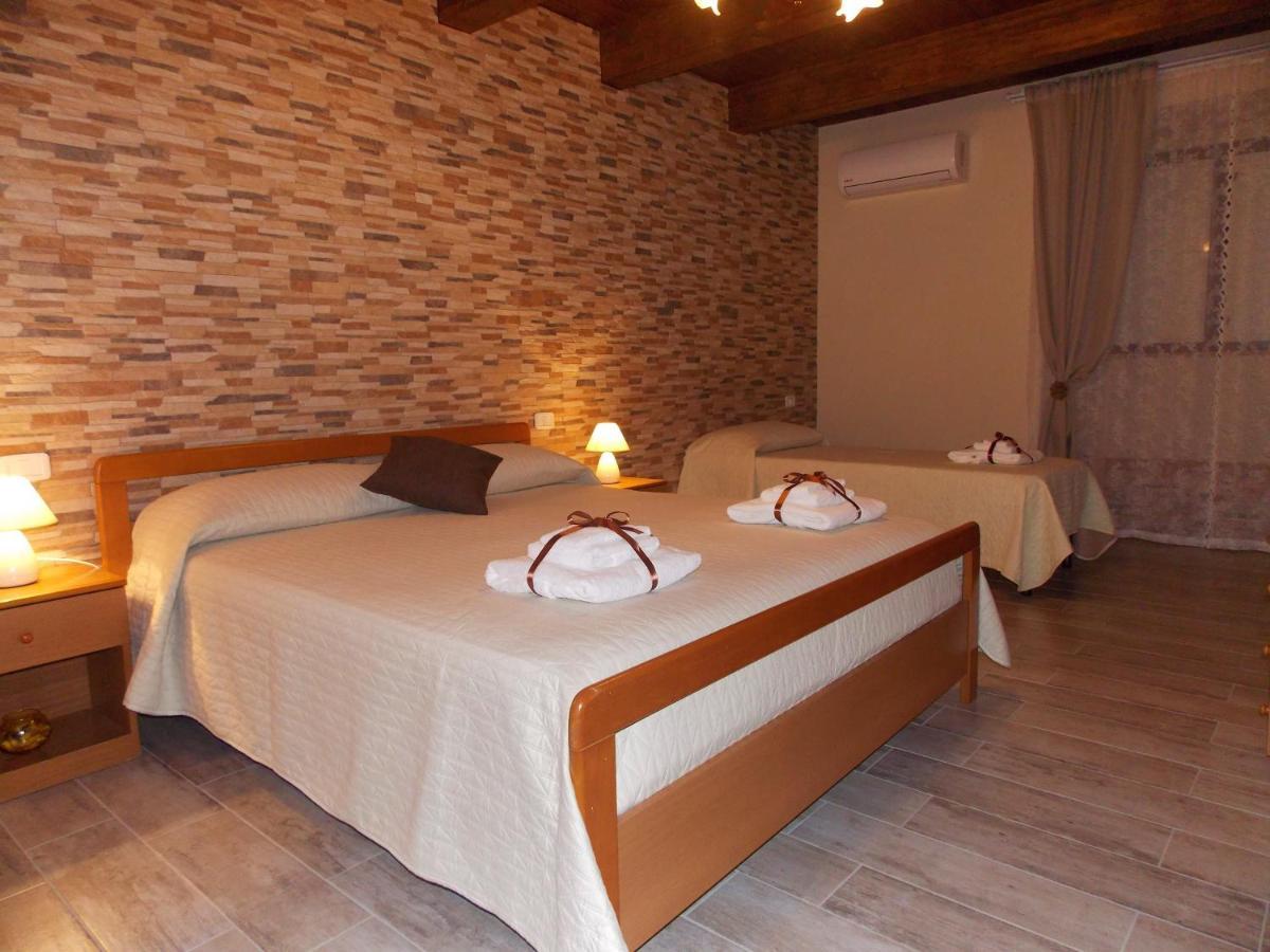 Bed and Breakfast Il Vicoletto Фрашинето Экстерьер фото