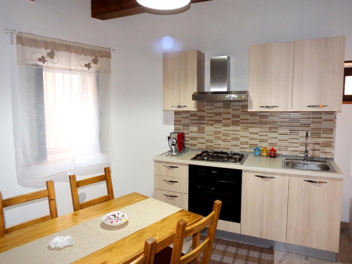 Bed and Breakfast Il Vicoletto Фрашинето Экстерьер фото