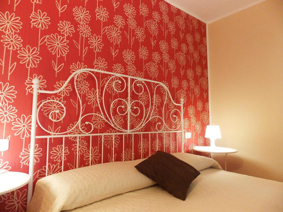 Bed and Breakfast Il Vicoletto Фрашинето Экстерьер фото