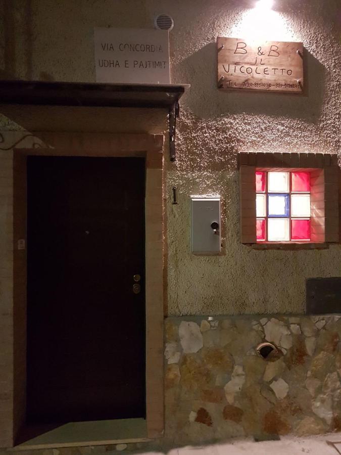 Bed and Breakfast Il Vicoletto Фрашинето Экстерьер фото
